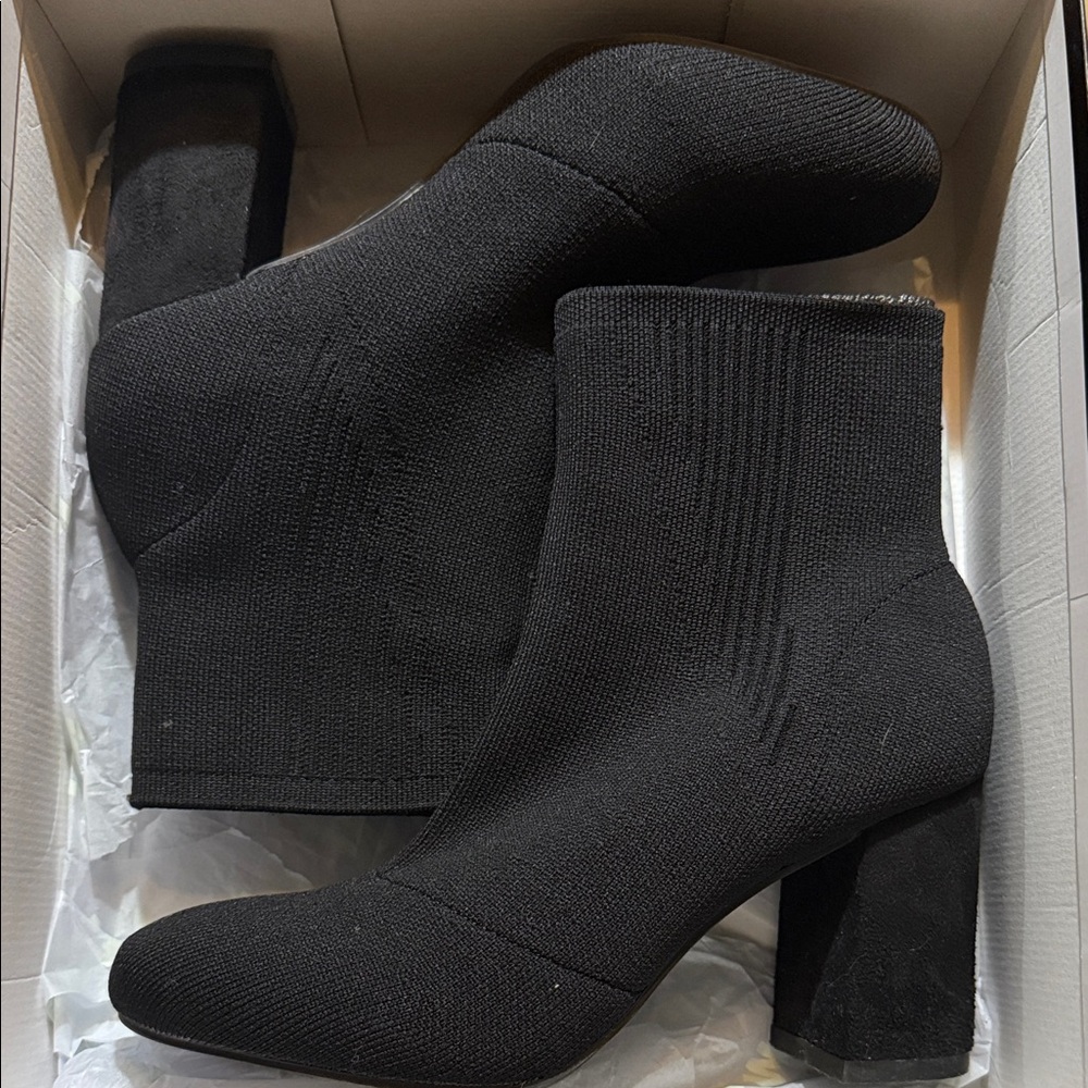 MIA Black Knit Heeled Boots